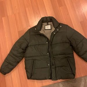 Old navy puffy coat